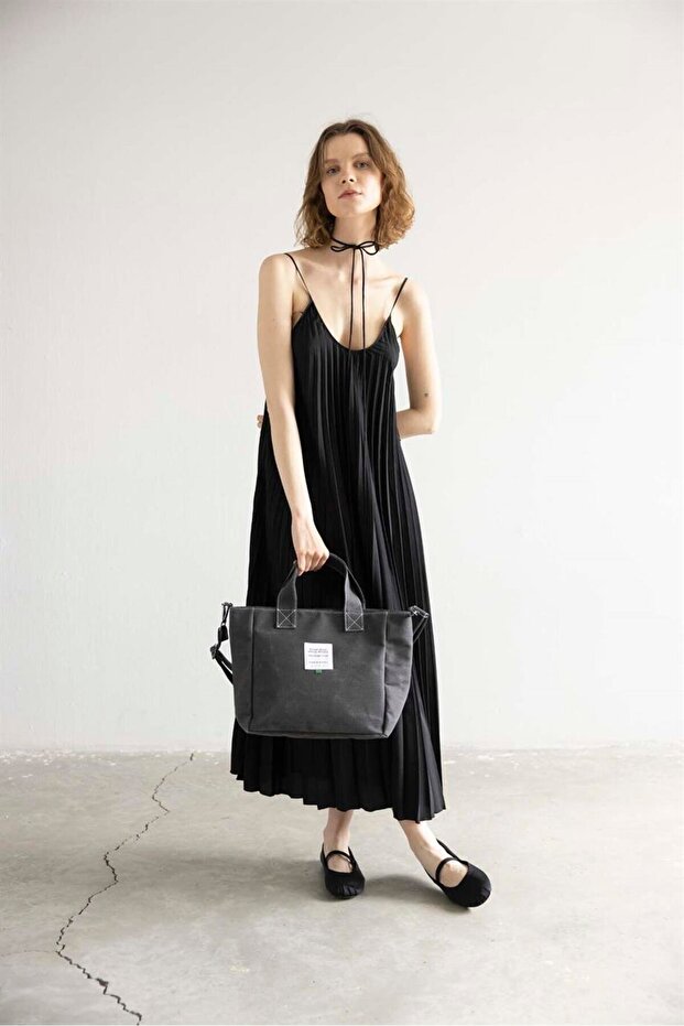 Huge Medium Bag Black - 4