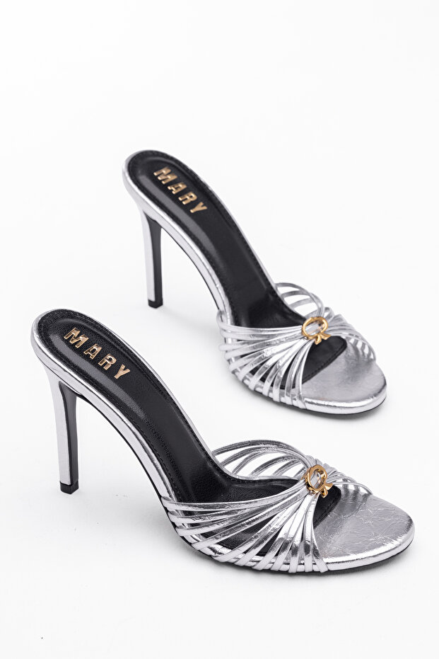 Silver Evening Dress Shoes with Mesh and Stone Details for Special Occasions.