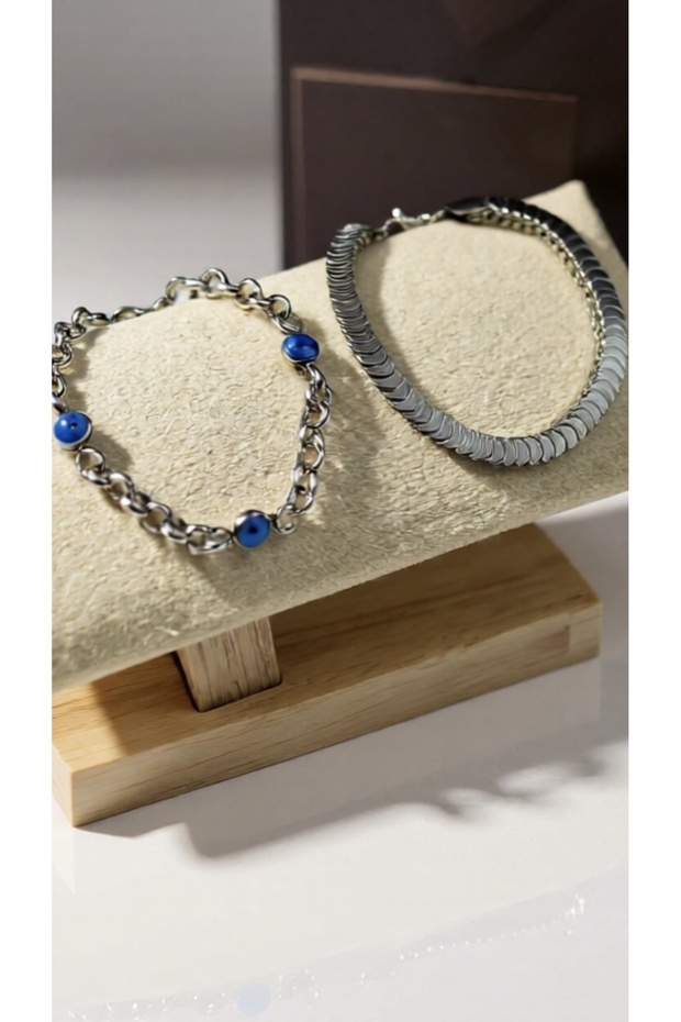 سوار مسطح بتصميم بسيط باللون الفضي - 1