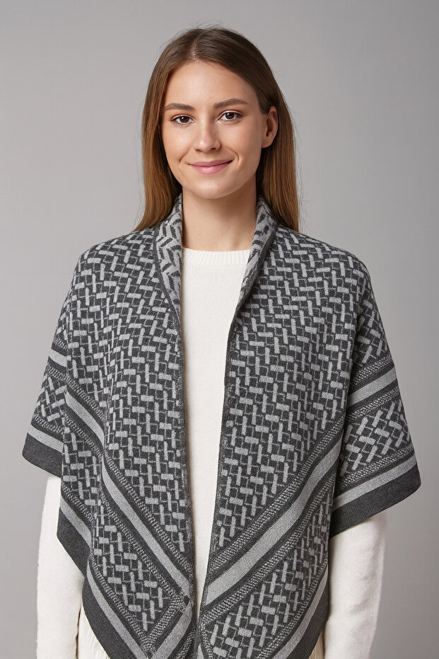 Desenli Üçgen Triko Şal - 2