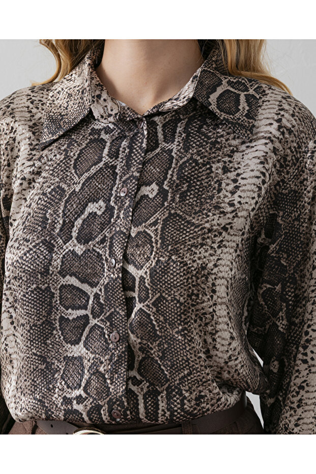 قميص بني منقوش - 8