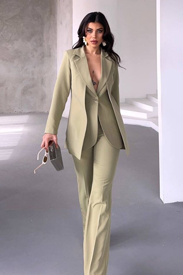 Women's Two-Piece Top and Bottom Set Stylish Double-Layer Buttoned Blazer Jacket Wide-Leg Pants Set
