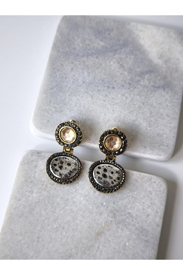 Special Series Shiny Stone Detailed Textured Earrings