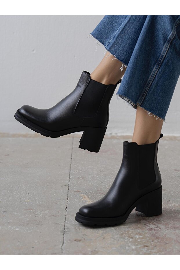 Stark Siyah Hakiki Deri Kadın Bot - 2