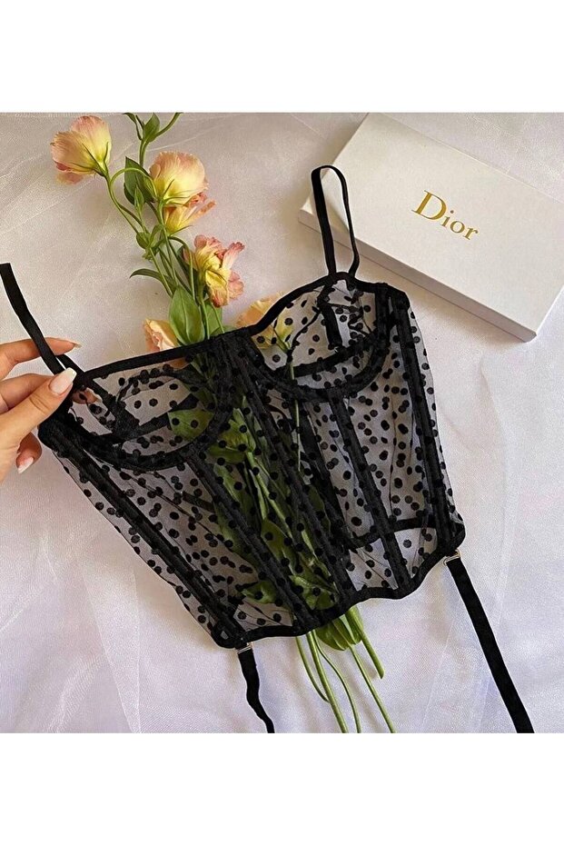 Fantezi iç çamaşır - 1