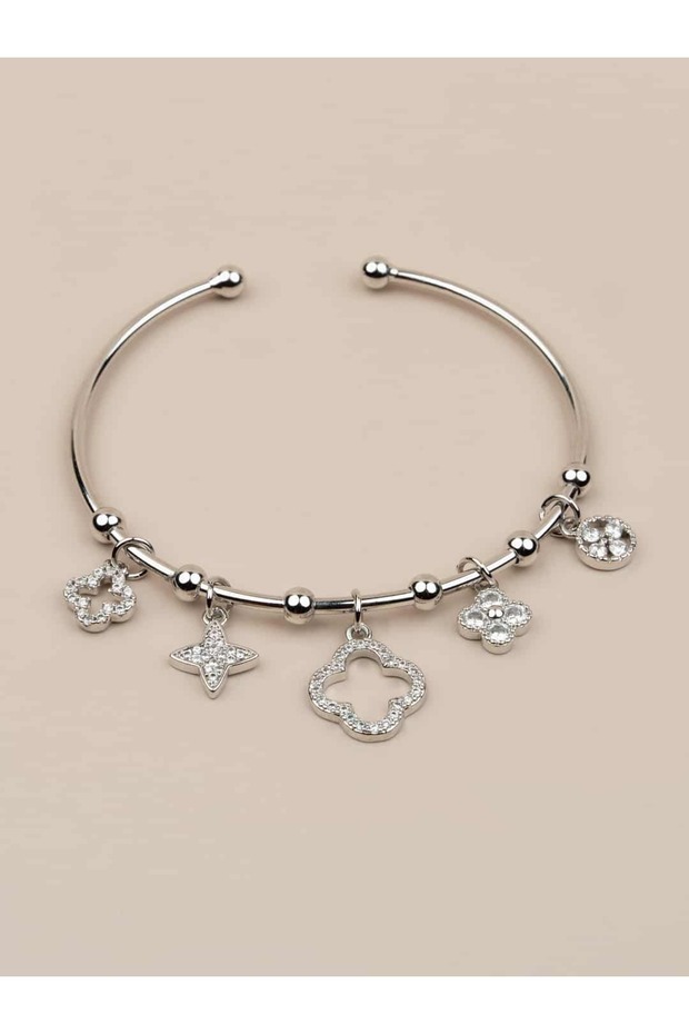Alvéna Adjustable Clover Charm Handcuff Bracelet