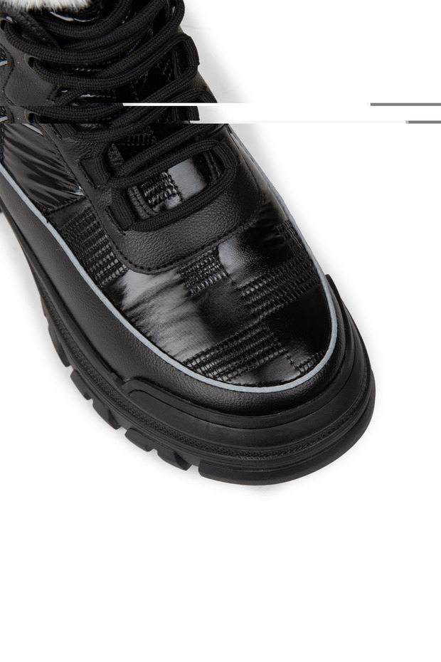 Kadın Siyah Kürklü Bot - 5