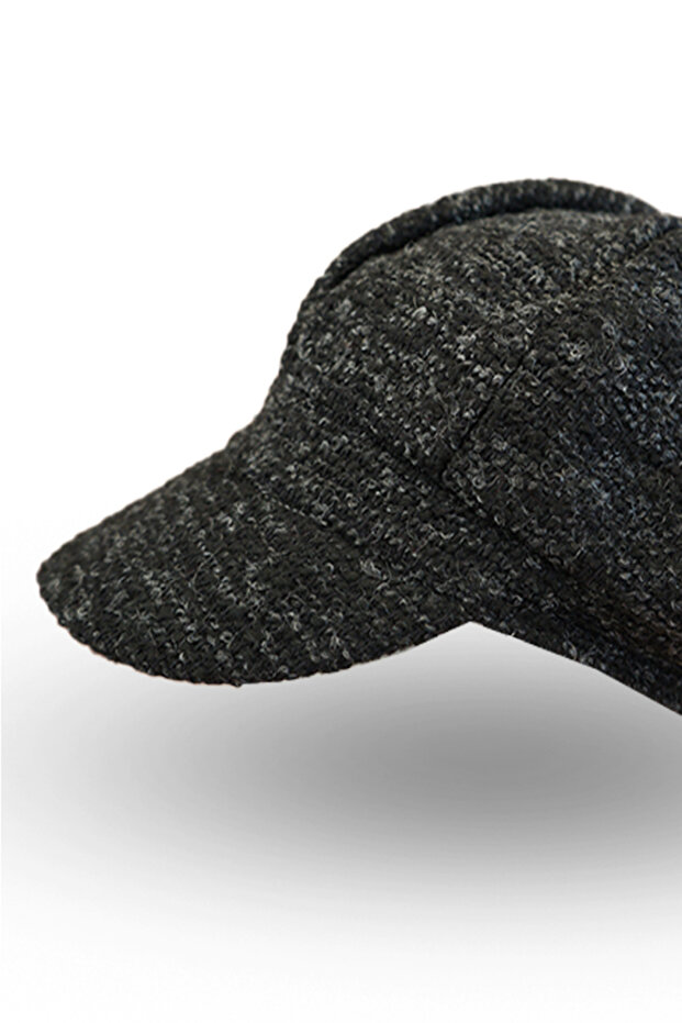 Elegant wool-lined hat - 2