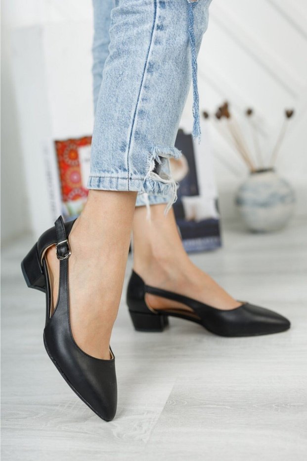 Women's Black Leather Open-Side Heeled Shoes