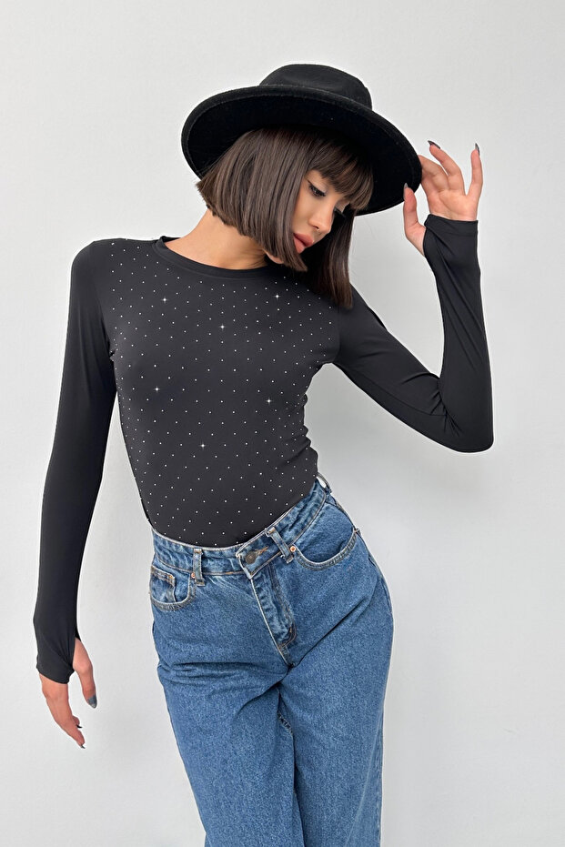Stone Detailed Finger-Looped Long Sleeve Stretchy Modal Women's Blouse