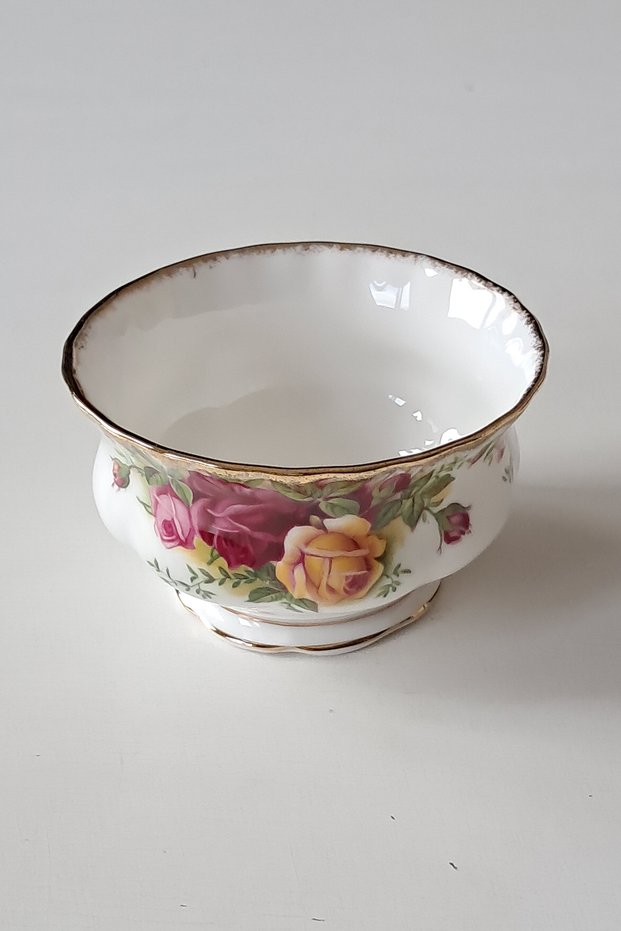 Old Country Roses Bone China England Antique Sugar Bowl 9.5 cm 160 ml