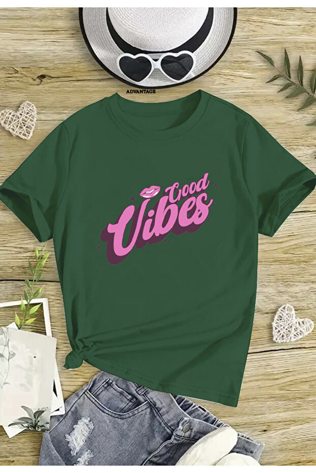 Crew Neck Girl's Good Vibes Printed Children's T-Shirt