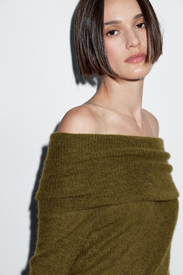 Omzu açık triko kazak - 3