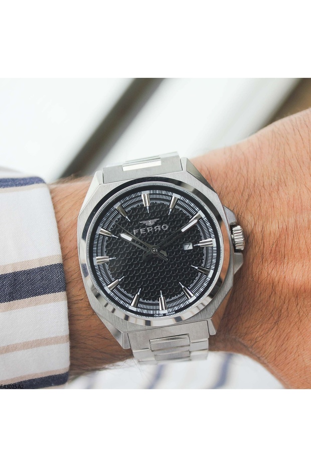 F43025A2 Men's Steel Band Wristwatch