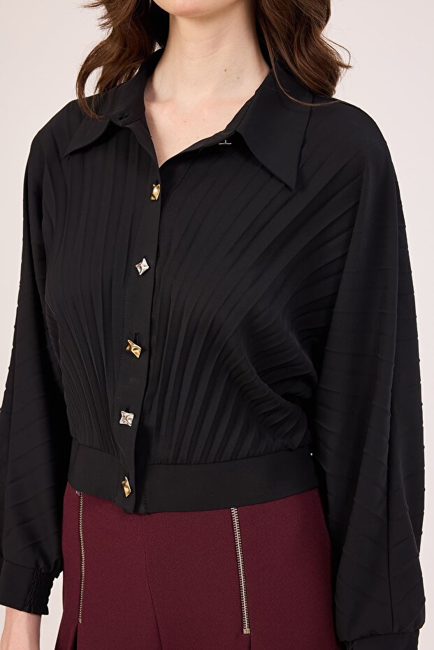 Pliseli broş düğmeli şık gömlek - 3