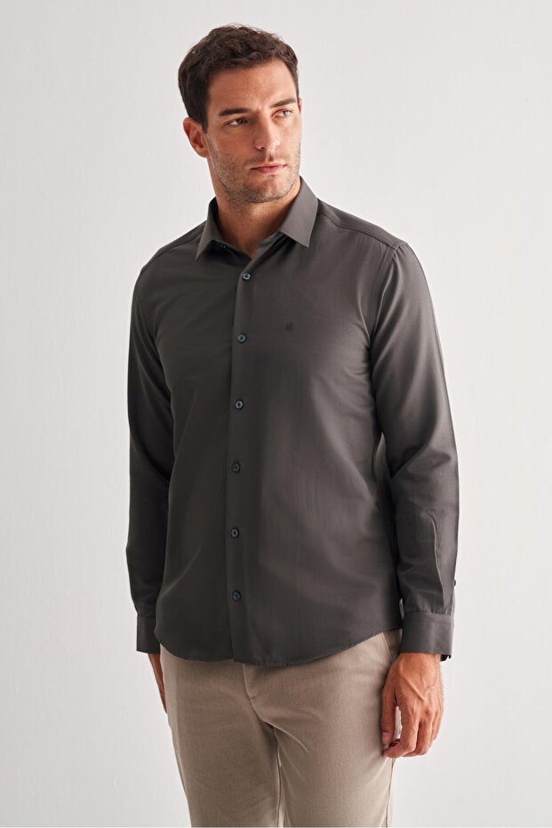Khaki Hard Collar Long Sleeve Slim Fit Cotton Shirt 1004255175