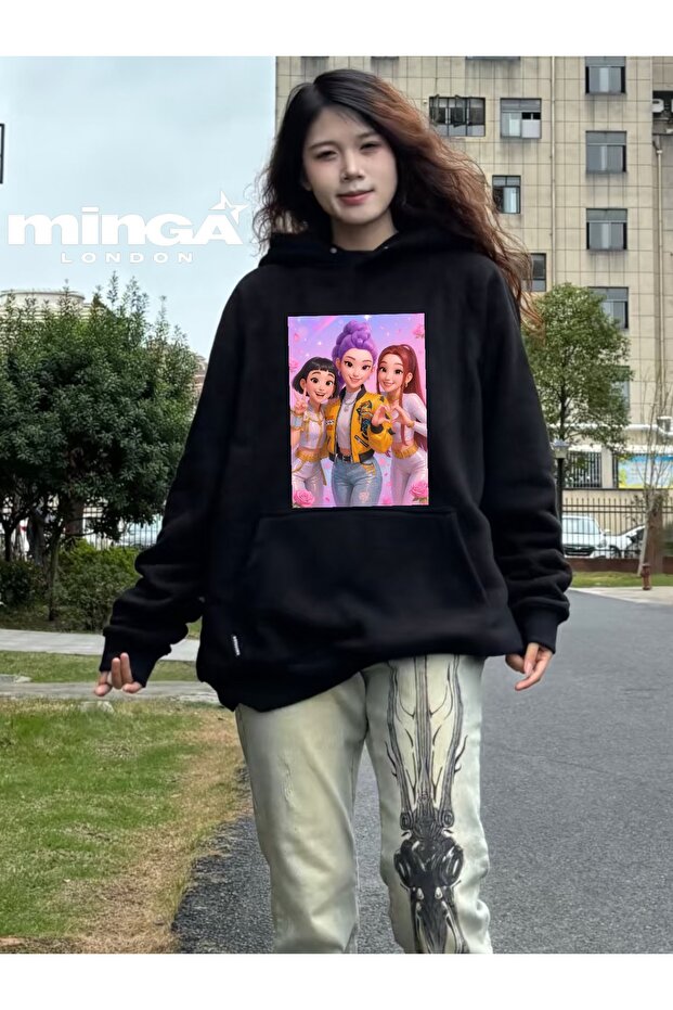 سويت شيرت أسود مطبوع عليه Huntrx للجنسين -Mingalondon