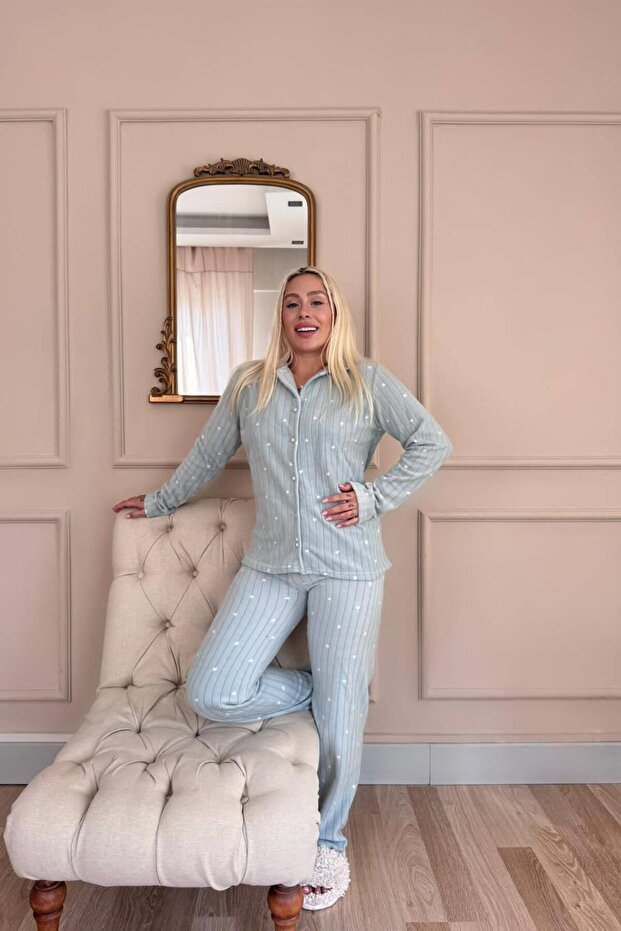 Mint Heart Patterned Front Buttoned Plush Fleece Pajama Set - 6