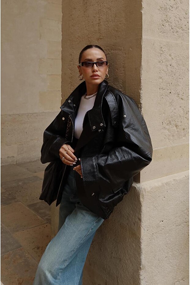 Černá bunda z umělé kůže s límečkem - 5