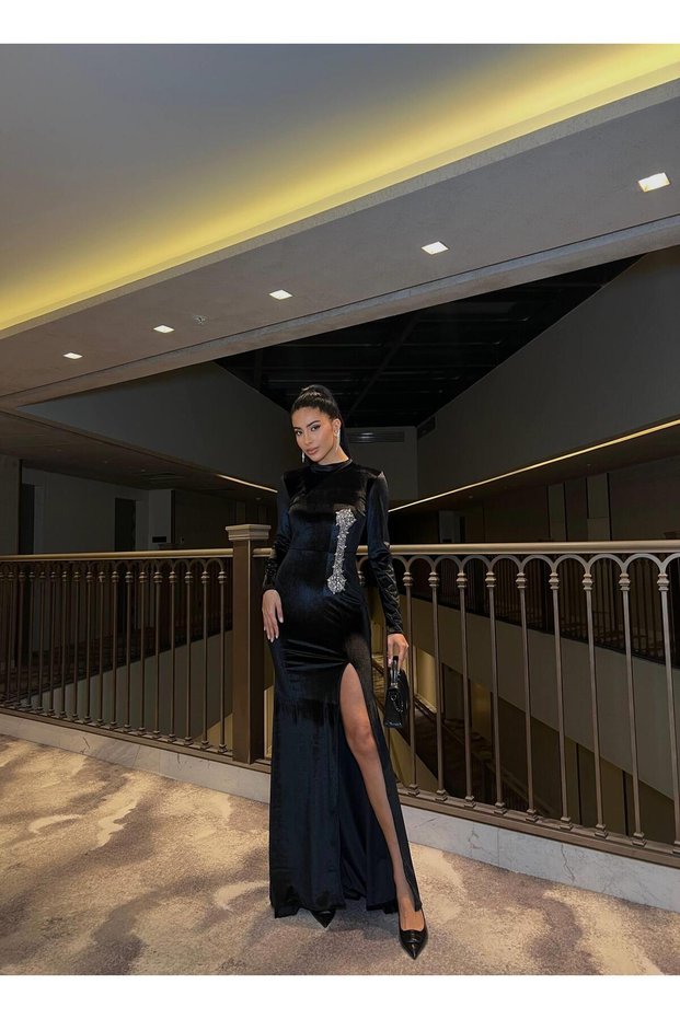 Velvet Stretchy Fabric Front Stone-Detail Slit Evening Dress 583126 BLACK