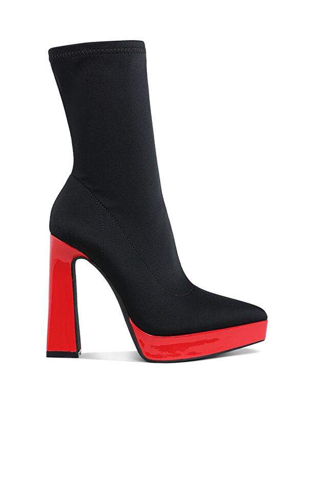 Women Contrasting Platform Detail Sock Boots in Black and Red