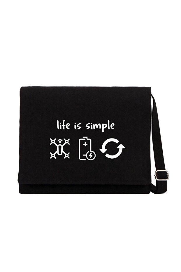 حقيبة ماسنجر من القماش الأسود من Life Is Simple