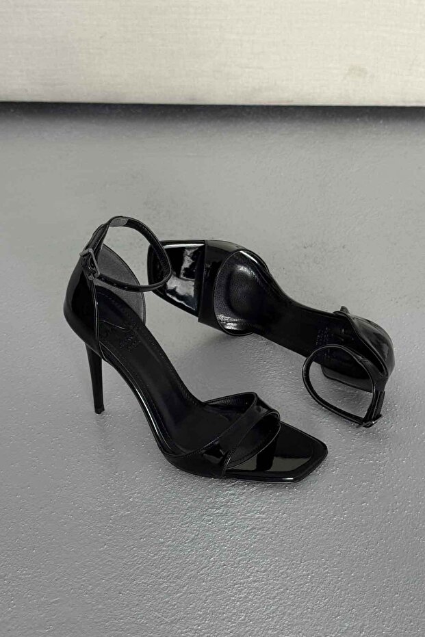 Jovie Black Patent Leather