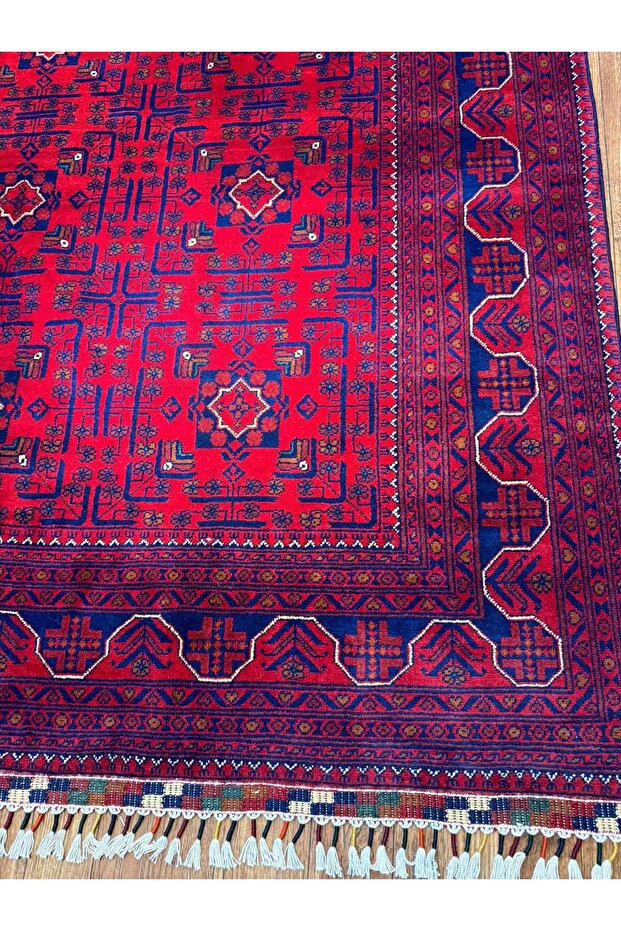 El dokuma Afgan halısı - 2