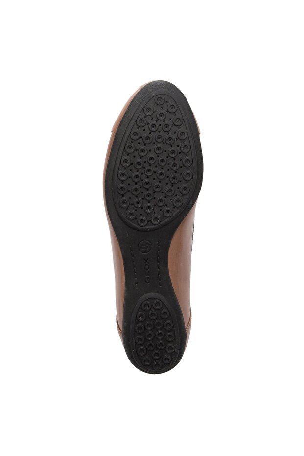 D16Y7C000HHC8156 - 5