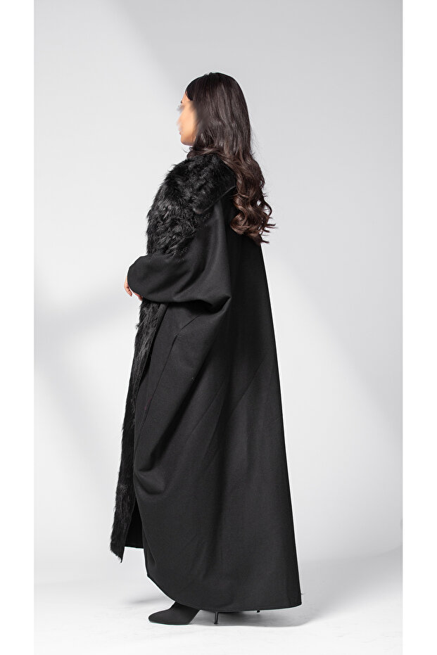 عباية سوداء بإضافة الفرو - 8
