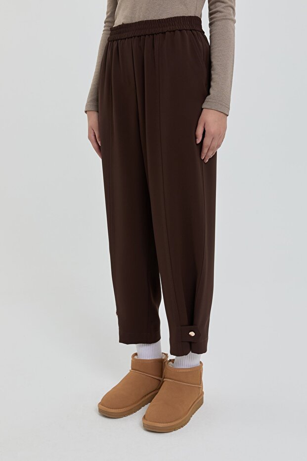 Buttoned Cuff Trousers Brown - 2