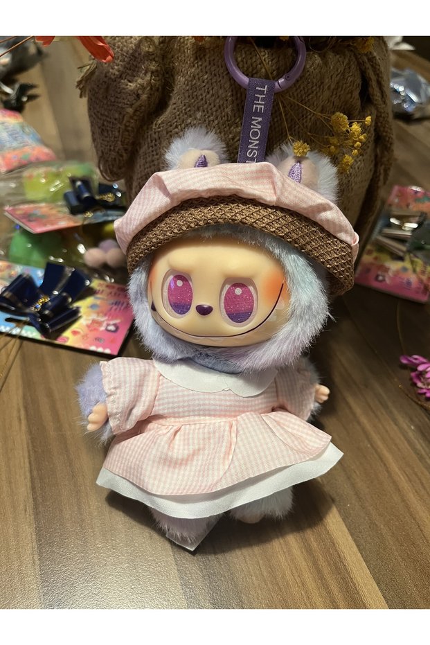 Mor elbiseli Labubu Energy