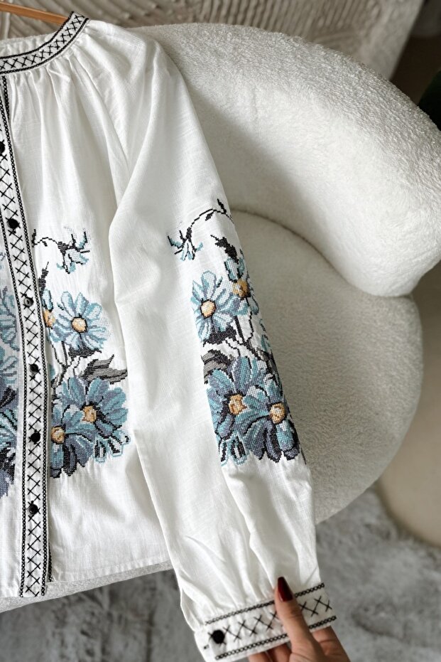 Evin Beyaz Gömlek - 3