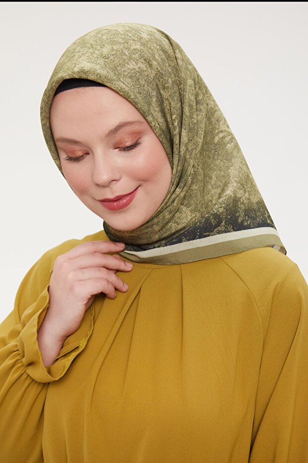 A.Yeşil Ebruli Aura Eşarp - 2
