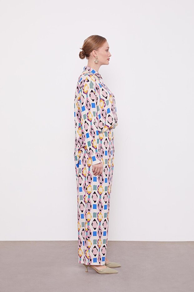 طقم تونيك منقوش بنمط هندسي باللون البودرة - 3