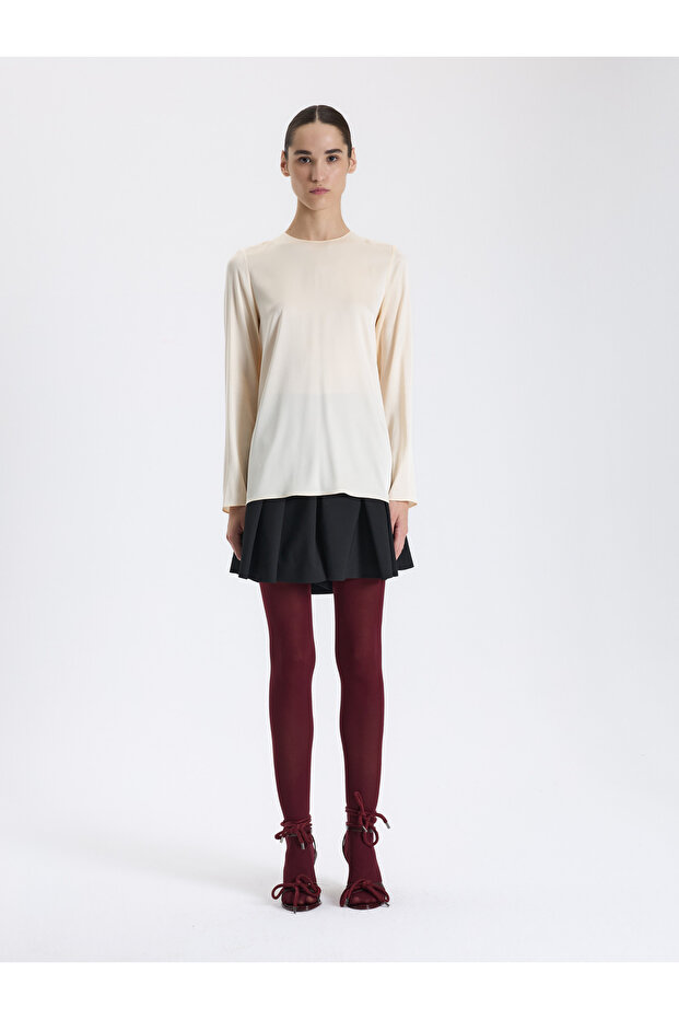 Minimalist Blouse