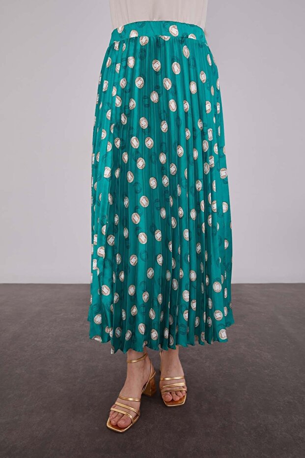 طقم تنورة منقوشة باللون الأخضر الزمردي - 3