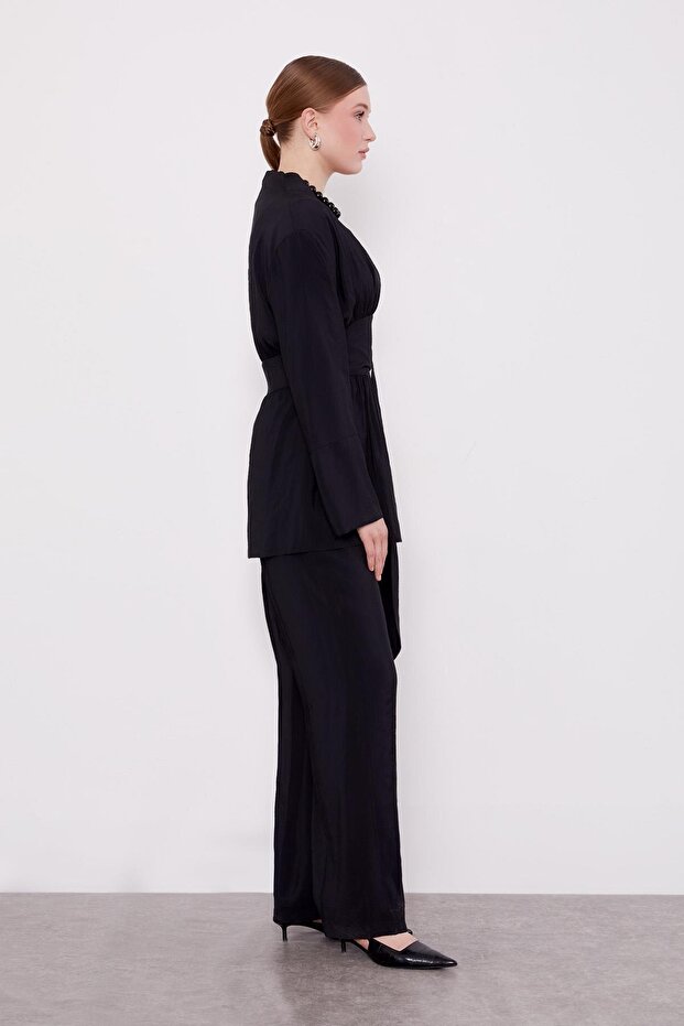 طقم مكون من قطعتين بحزام أسود عند الخصر - 3