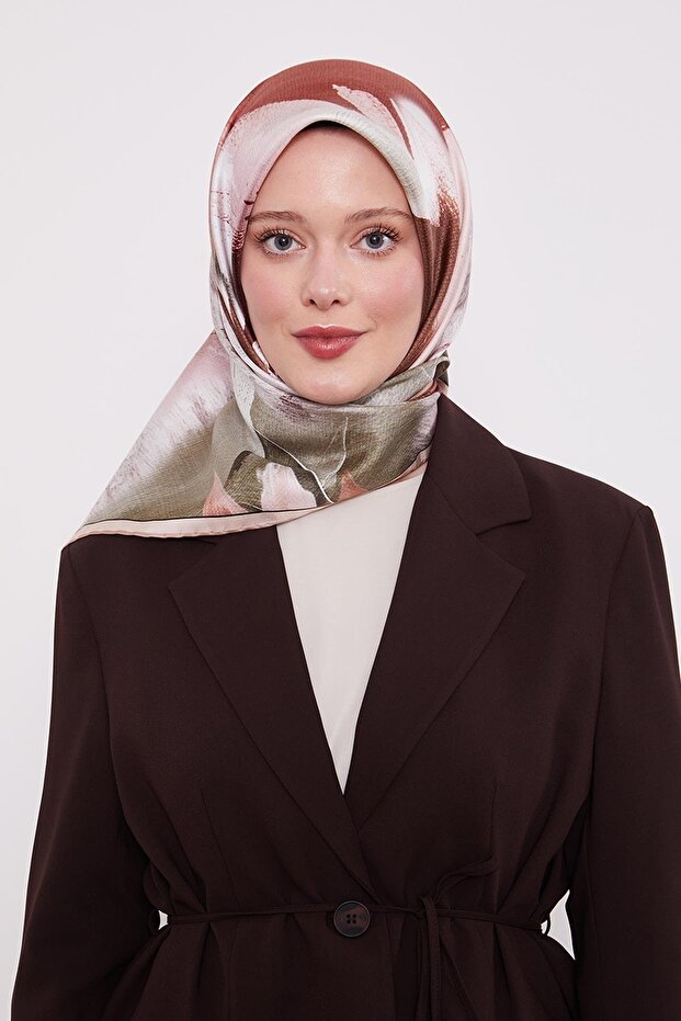 Powder Reflection Leaf Pattern Twill Silk Scarf - 3