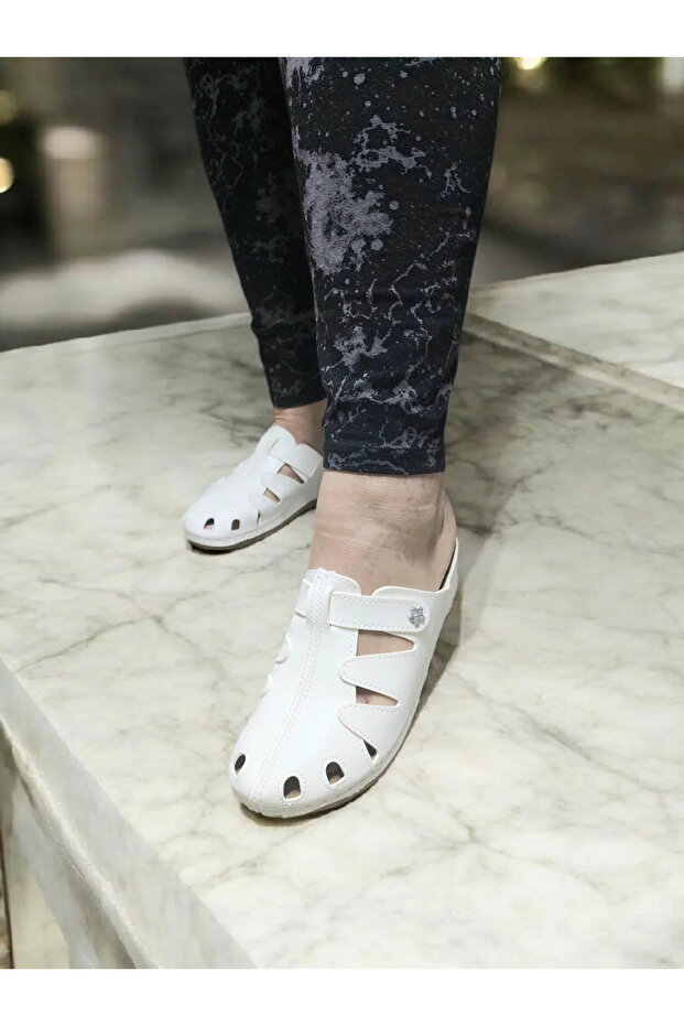 Heel Spur Reinforced Gel Closed Toe Home and Outdoor Slippers
