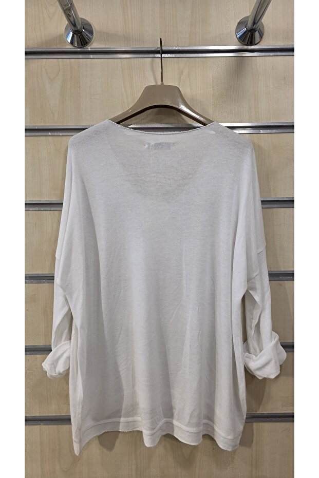 Bluz Çiçek Pullu V Yaka - 7