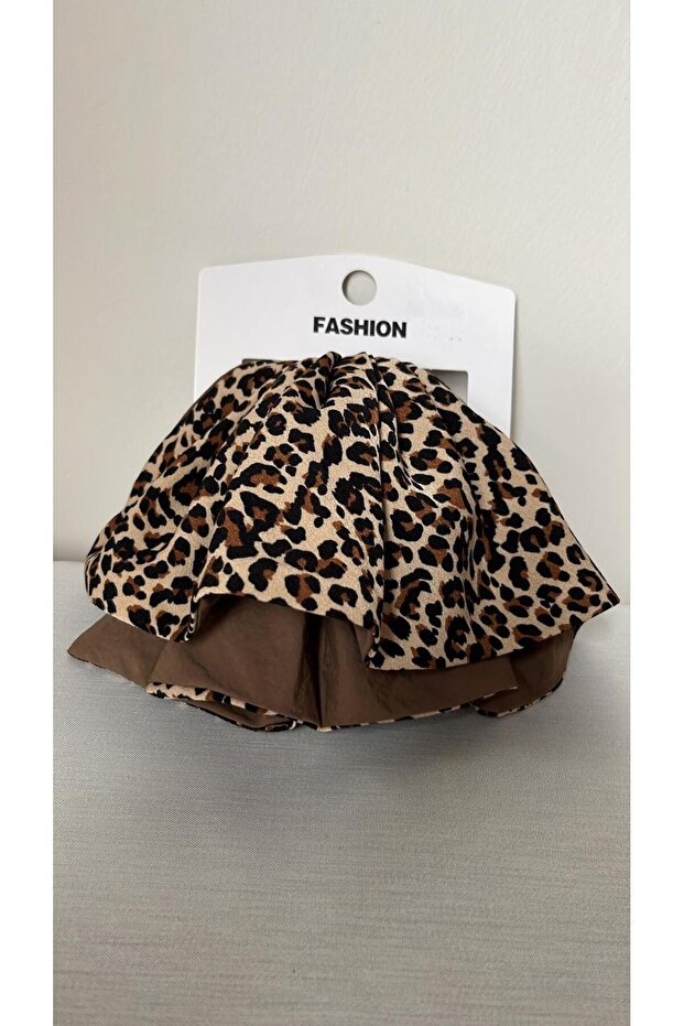 Leopard Patterned Stylish and Trendy Stylish Clasp with Leopard Pattern - 1