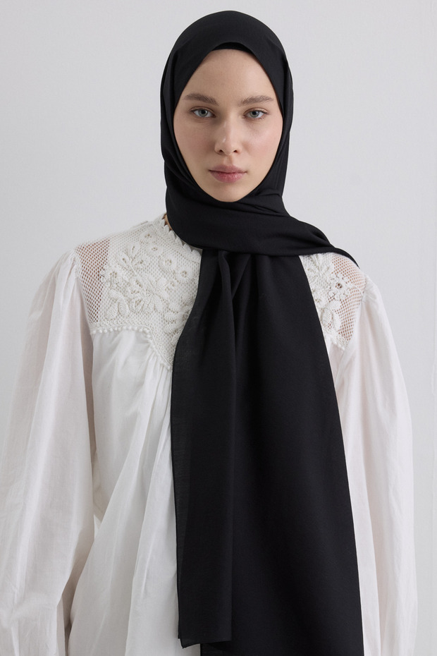 Paris Silk Shawl - Black