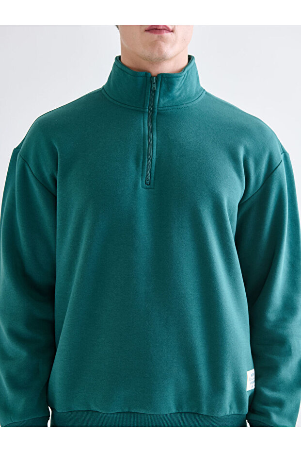 Create Your Style from Uzg Store |   Men's Sweatshirt with Stand Collar - 4