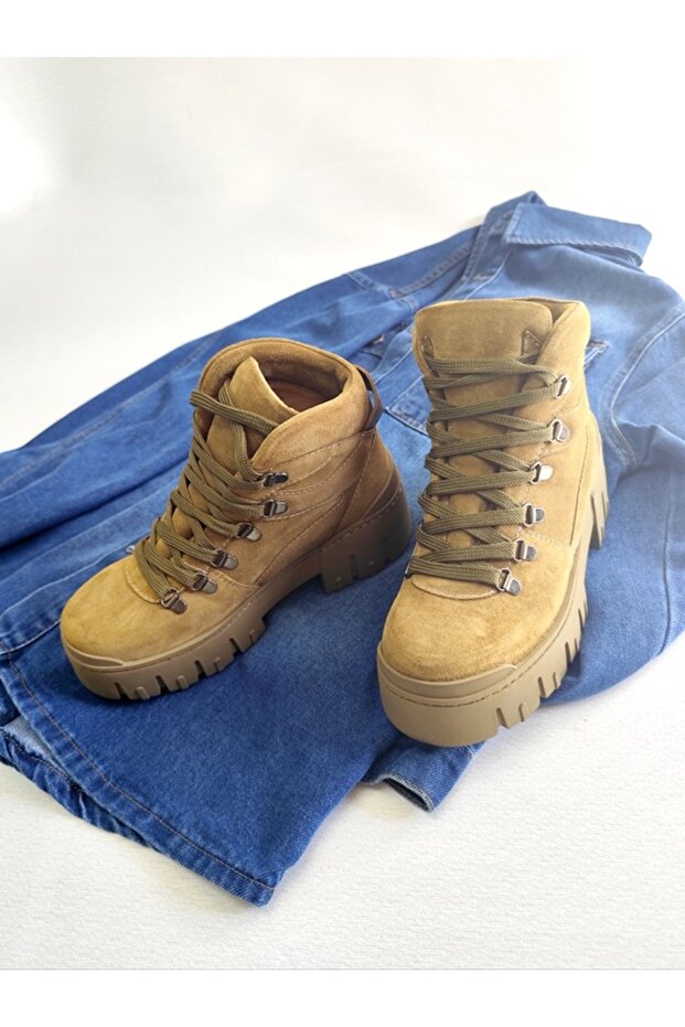 KADIN HAKİKİ DERİ BAĞCIKLI BOT - 1