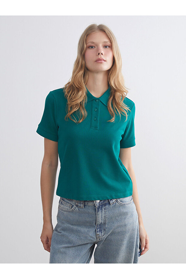 Two Mt Shop Quality Xside Green Pique Plain Standard & Regular Short Sleeve Women's T-Shirt