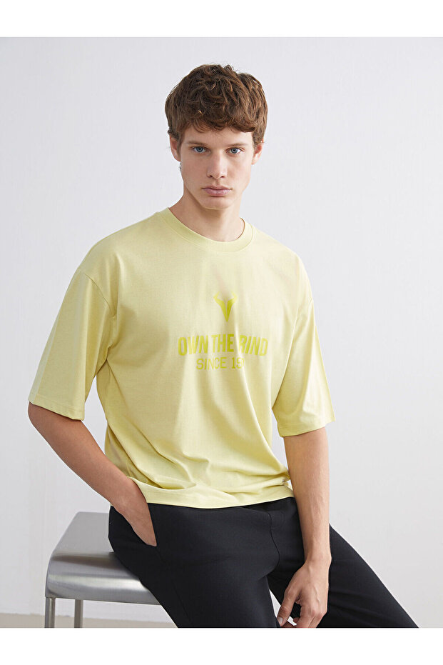 Crew Neck Printed Men's Sports T-Shirt