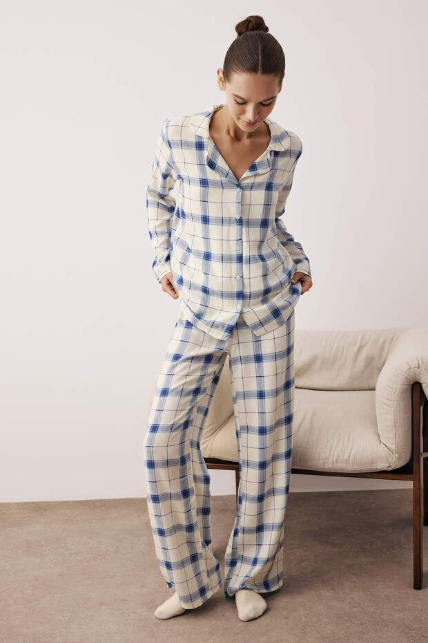 Mavi Ekoseli Viskon Dokuma Pijama Takımı THMAW26PT00066 - 1