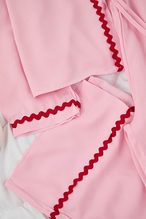 Pembe Şerit Detaylı Viskon Dokuma Pijama Takımı THMAW26PT00144 - 7