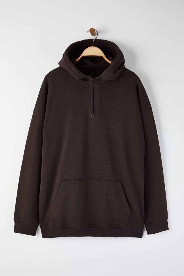 Kahverengi Büyük Beden Oversize/Geniş Kesim İçi Polar Kapüşonlu Sweatshirt TMNAW24AO00013 - 1